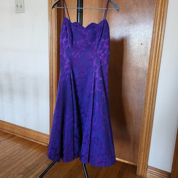 Vintage Blue/Purple Brocade Prom/Party Dress with Crinoline Skirt - Size 6 - Picture 1 of 5